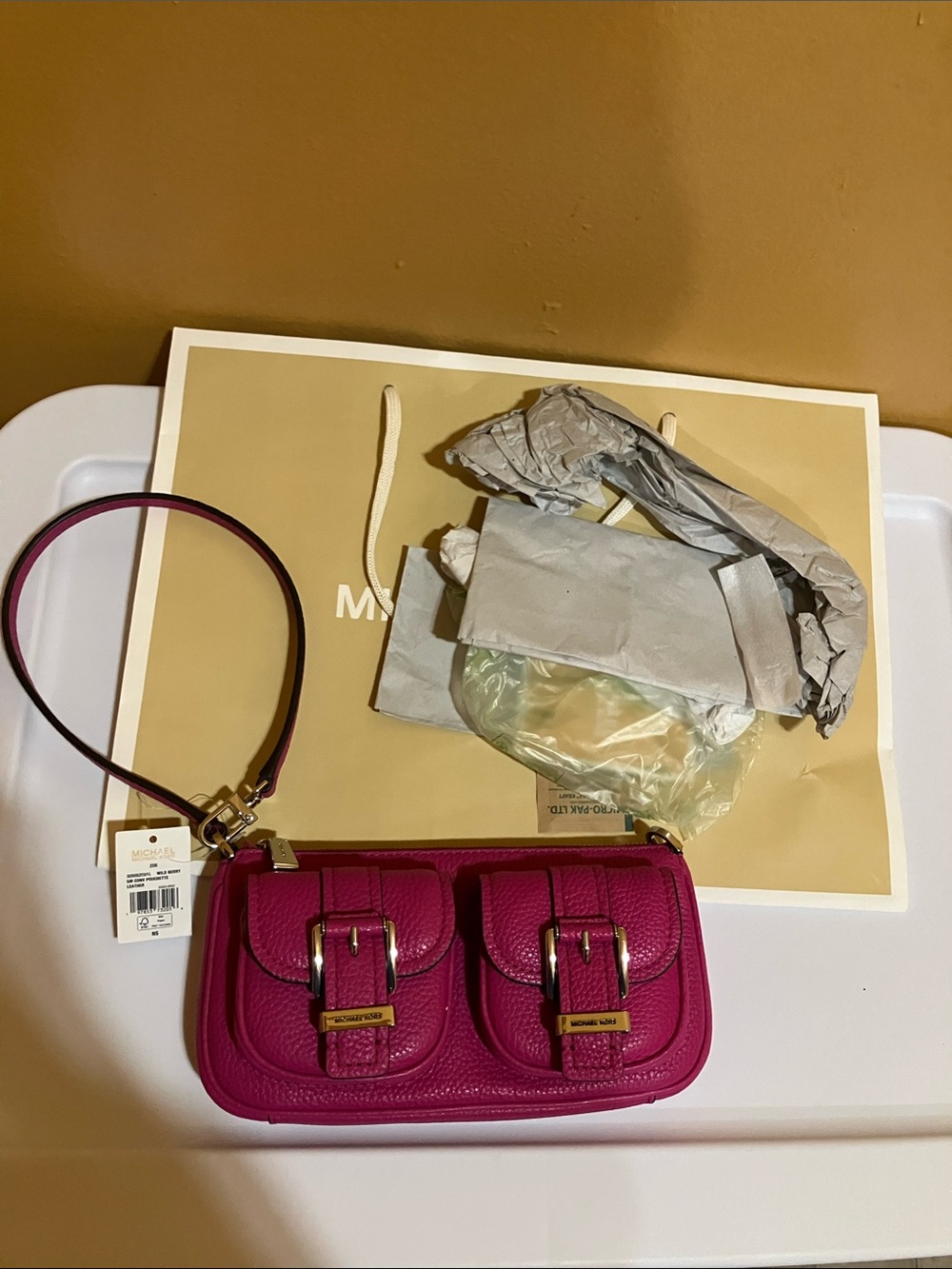 Michael Kors  ZOE SM Conv Wildberry Pebble Leather Pouchette Pocket Shoulder Bag - Picture 7 of 7